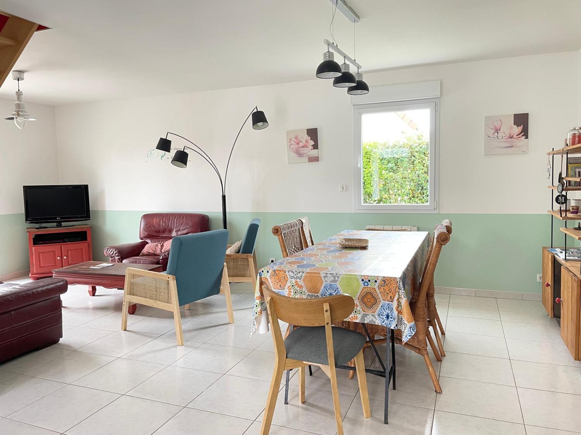 Sweet Omaha Belle Maison Recente Lumineuse Et Cosy Bien Equipee Jardin Clos 15 Mn A Pied Plage Omaha Beach Et Proche De Bayeux & Port En Bessin Saint-Laurent-sur-Mer Esterno foto